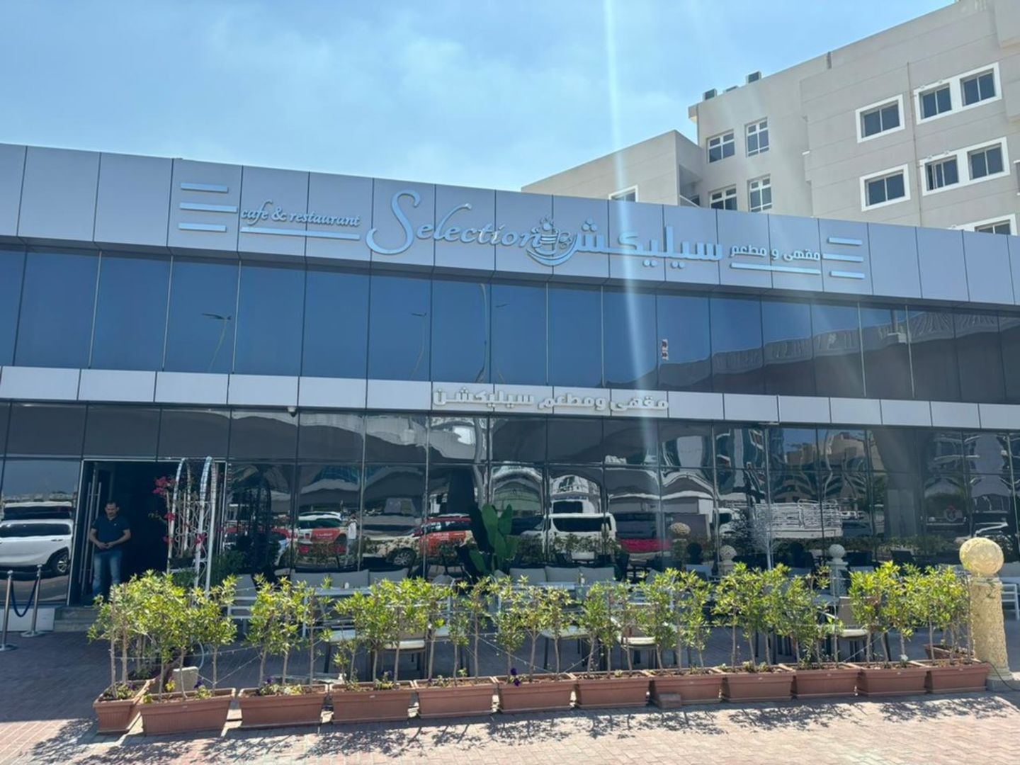 HiDubai-business-selection-cafe-and-restaurant-food-beverage-restaurants-bars-al-garhoud-dubai