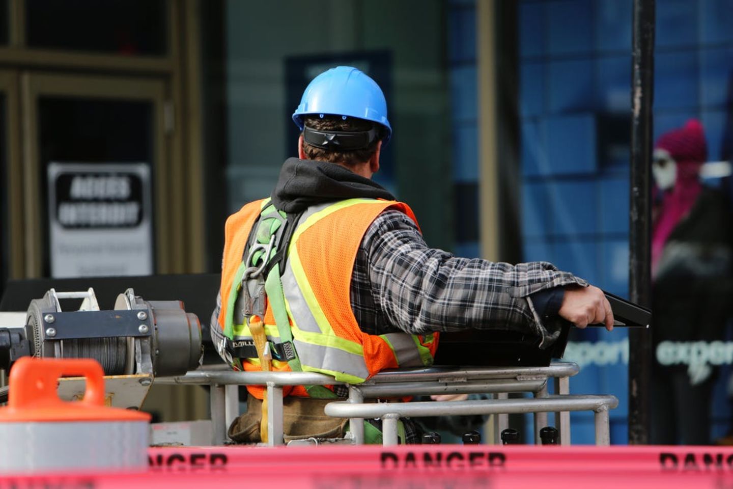 HiDubai-business-zohoor-al-karama-air-condition-repairing-and-maintenance-home-handyman-maintenance-services-al-karama-dubai-2