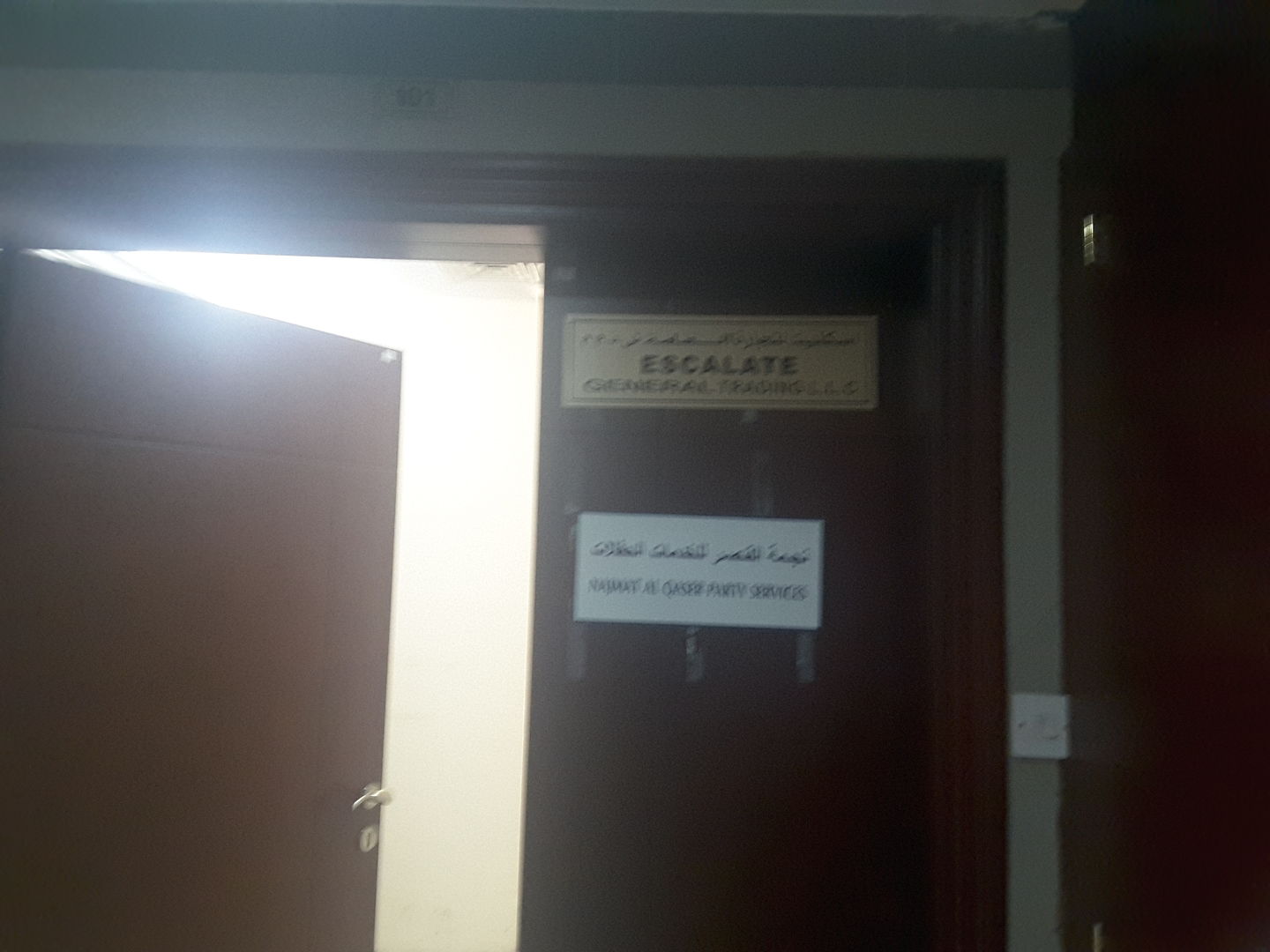 HiDubai-business-escalate-general-trading-b2b-services-distributors-wholesalers-al-khabaisi-dubai-2