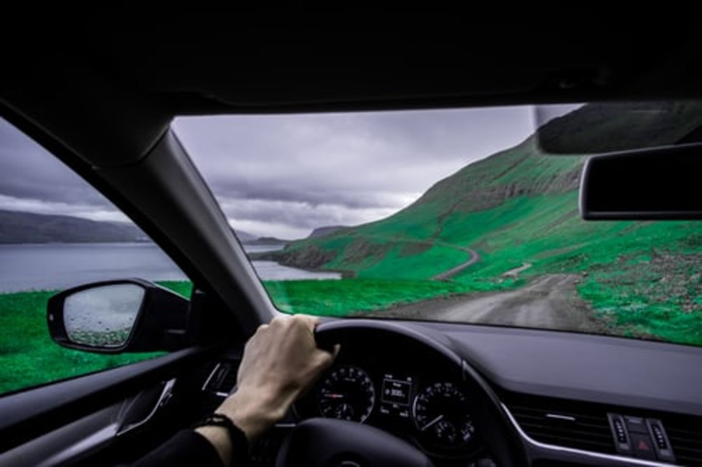 HiDubai-business-green-star-car-rental-transport-vehicle-services-car-rental-services-al-qusais-industrial-2-dubai