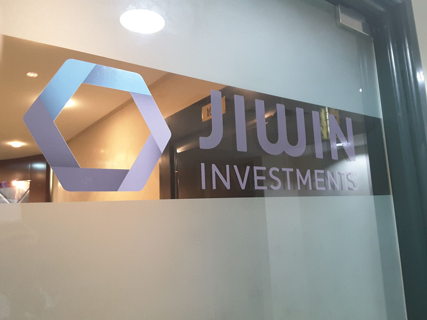HiDubai-business-go-fast-sports-energy-beverage-b2b-services-food-stuff-trading-al-wasl-dubai-2