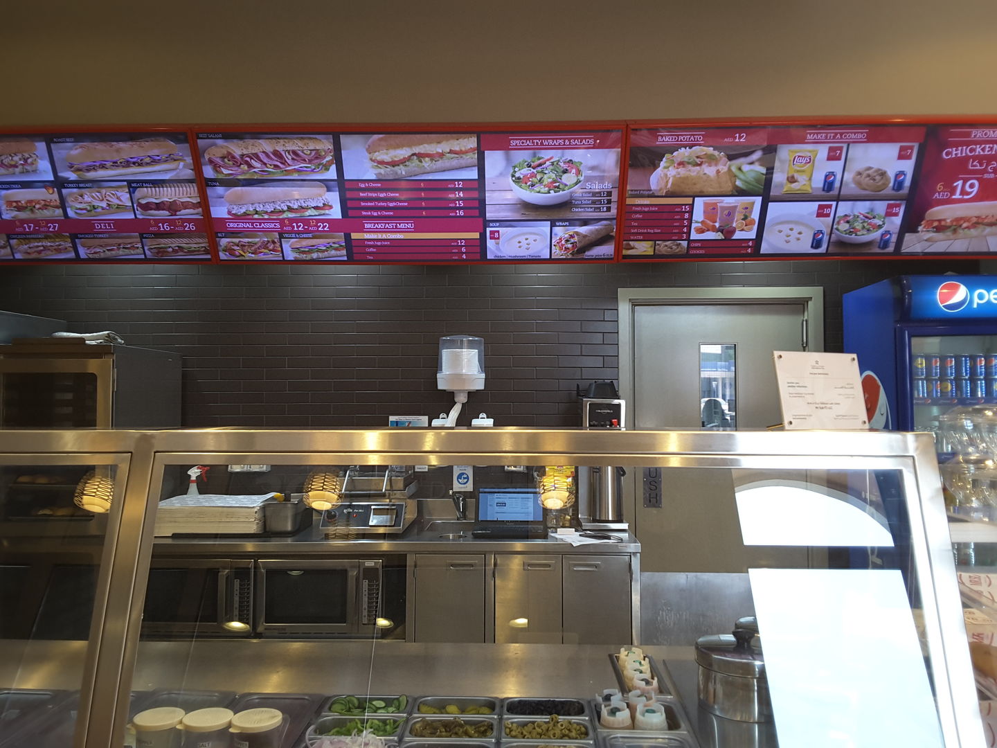 HiDubai-business-mr-sub-food-beverage-restaurants-bars-dubai-healthcare-city-umm-hurair-2-dubai-4