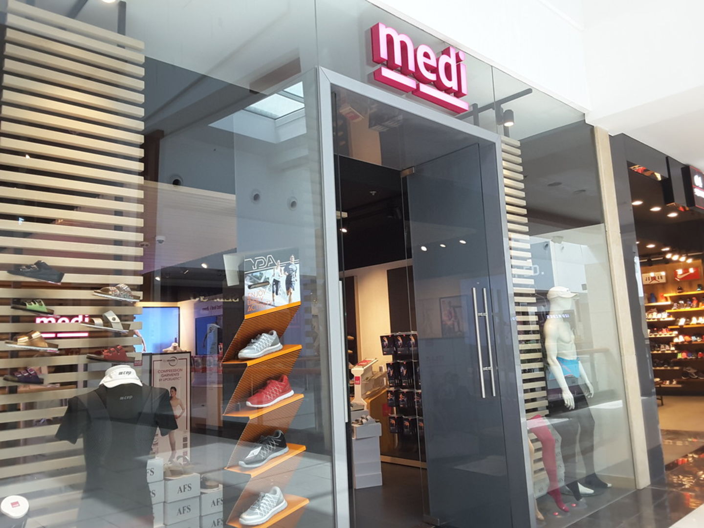 HiDubai-business-medi-b2b-services-distributors-wholesalers-mankhool-dubai-2