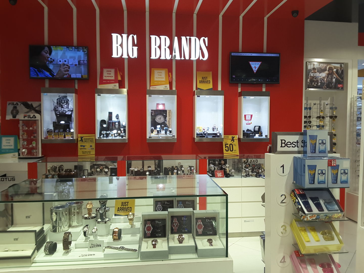 Big Brands(Fashion Accessories) in Business Bay, Dubai HiDubai
