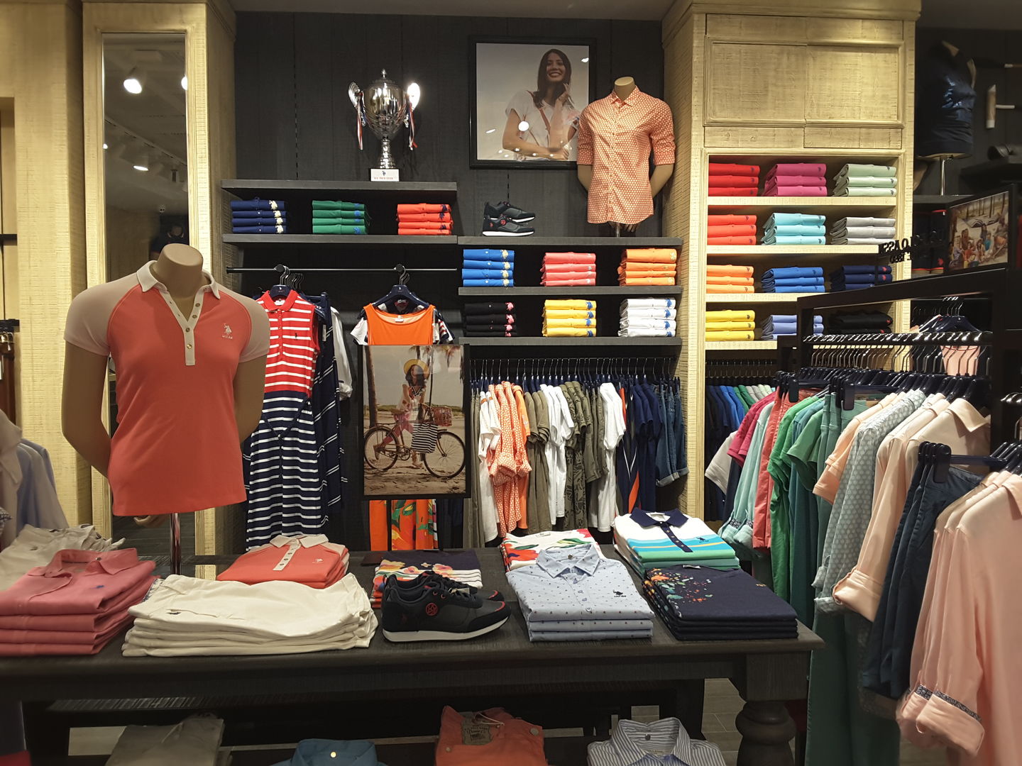 HiDubai-business-u-s-polo-assn-shopping-fashion-accessories-mankhool-dubai-2