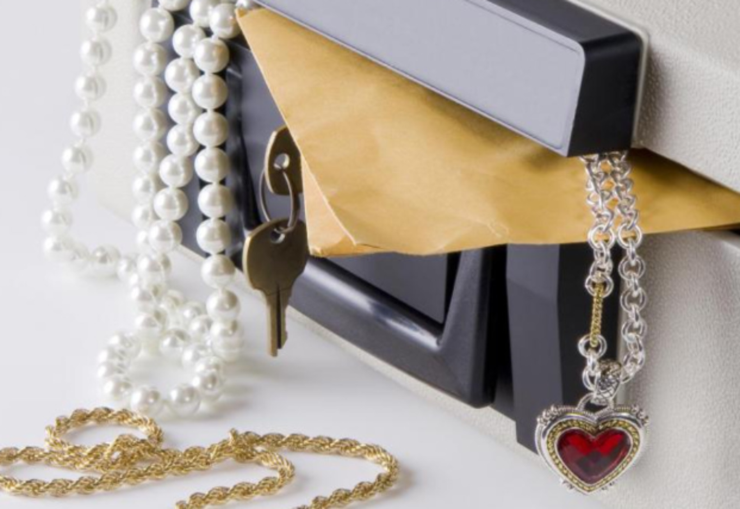 HiDubai-business-mysafe-vaults-b2b-services-safety-security-the-palm-jumeirah-nakhlat-jumeirah-dubai