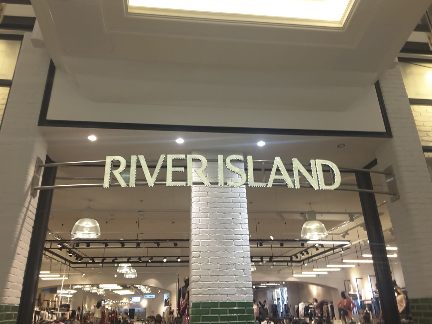 HiDubai-business-river-island-shopping-footwear-al-barsha-1-dubai-2