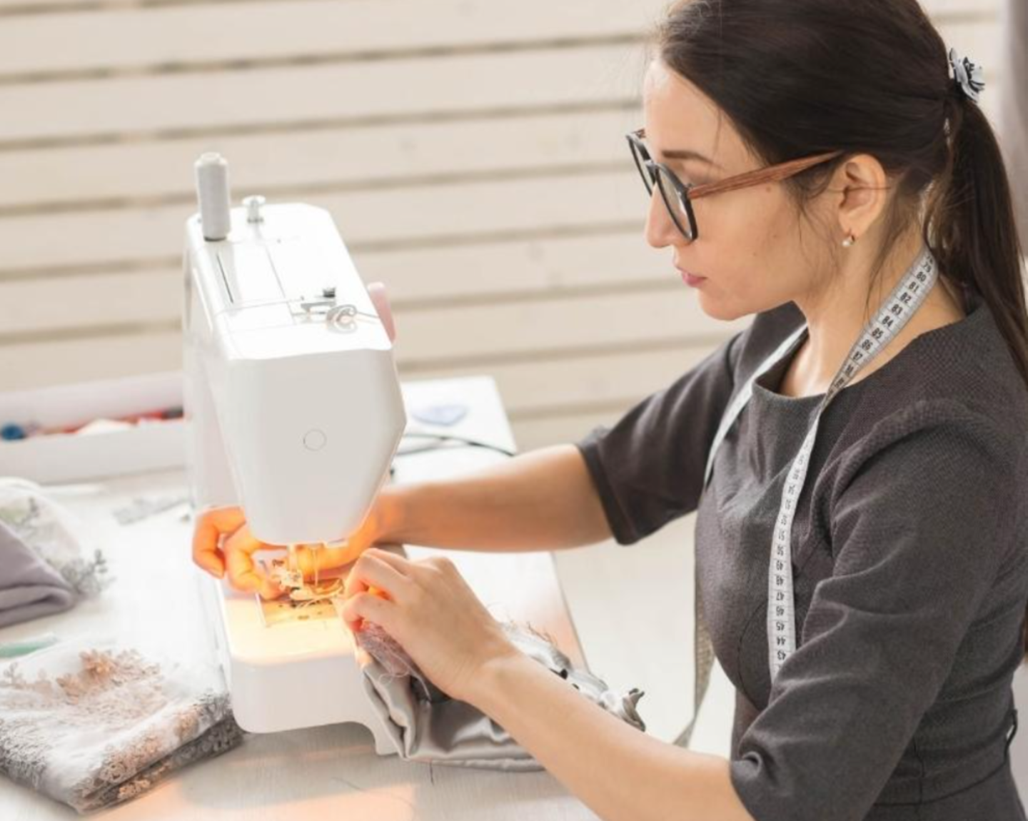 HiDubai-business-thread-stitches-shopping-apparel-meadows-al-thanyah-4-dubai