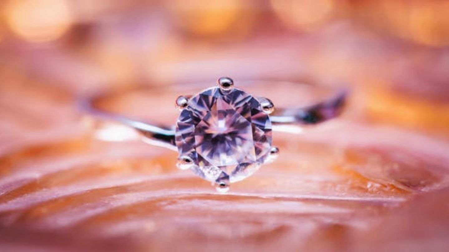 HiDubai-business-al-kaabi-jewellers-b2b-services-distributors-wholesalers-al-ras-dubai-2