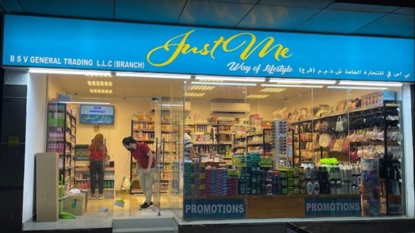 HiDubai-business-just-me-shopping-beauty-cosmetics-stores-al-barsha-1-dubai