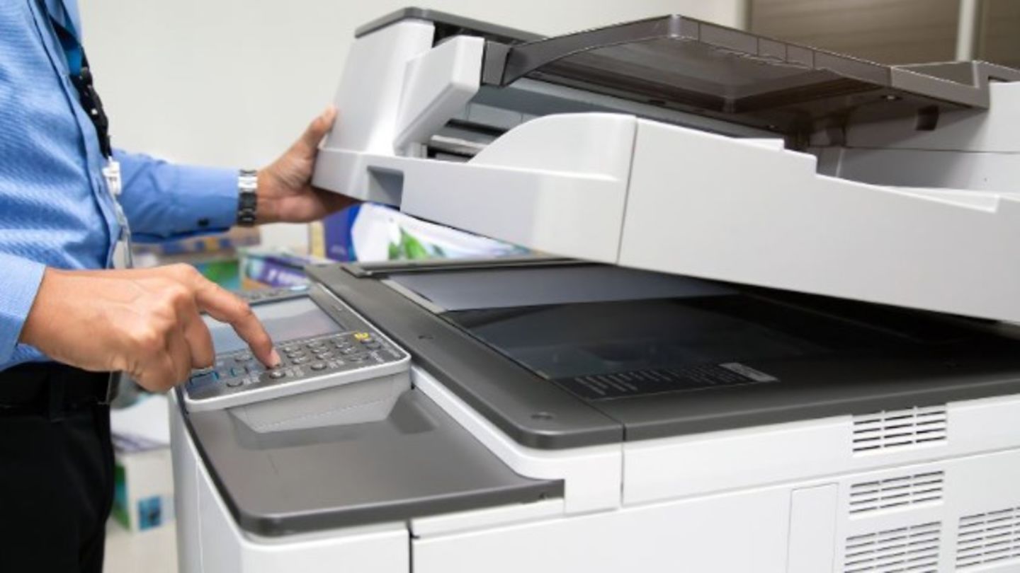 HiDubai-business-planet-plus-computer-trading-shopping-consumer-electronics-al-fahidi-al-souq-al-kabeer-dubai