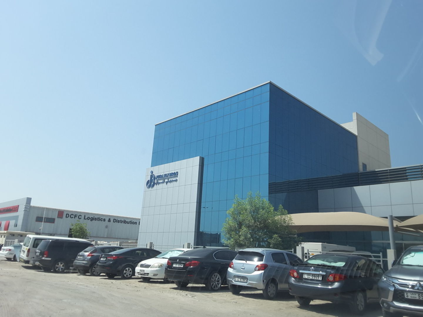 HiDubai-business-jubaili-bros-b2b-services-distributors-wholesalers-jebel-ali-free-zone-mena-jebel-ali-dubai-2