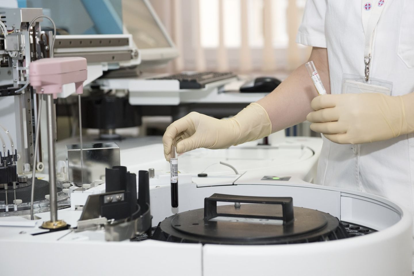 HiDubai-business-uae-genetic-disease-association-beauty-wellness-health-labs-medical-test-centres-jumeirah-1-dubai-2