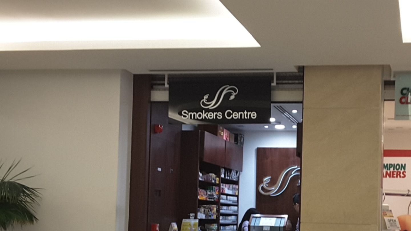 HiDubai-business-smokers-centre-shopping-smoking-centers-mankhool-dubai-2