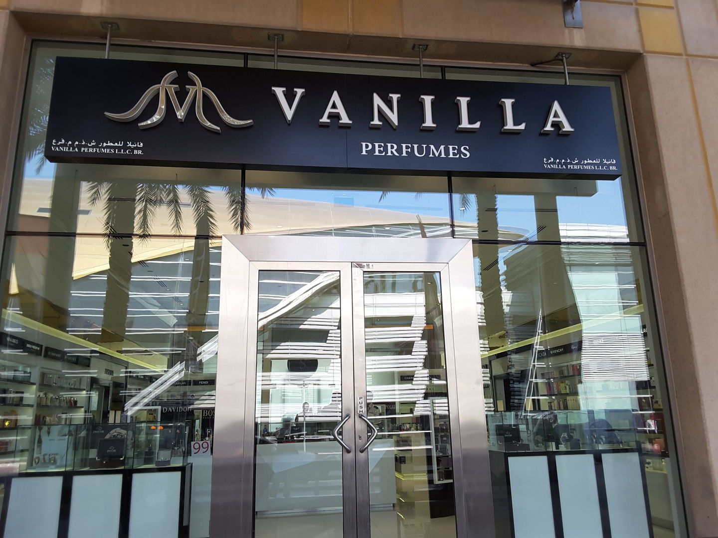 HiDubai-business-vanilla-perfumes-shopping-watches-eyewear-al-quoz-industrial-3-dubai-2