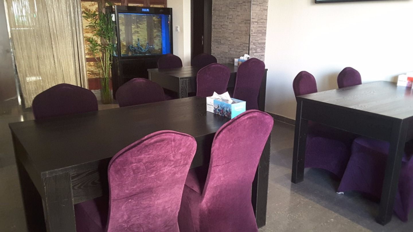 HiDubai-business-alzaman-alqdem-restaurant-food-beverage-restaurants-bars-international-city-warsan-1-dubai-2