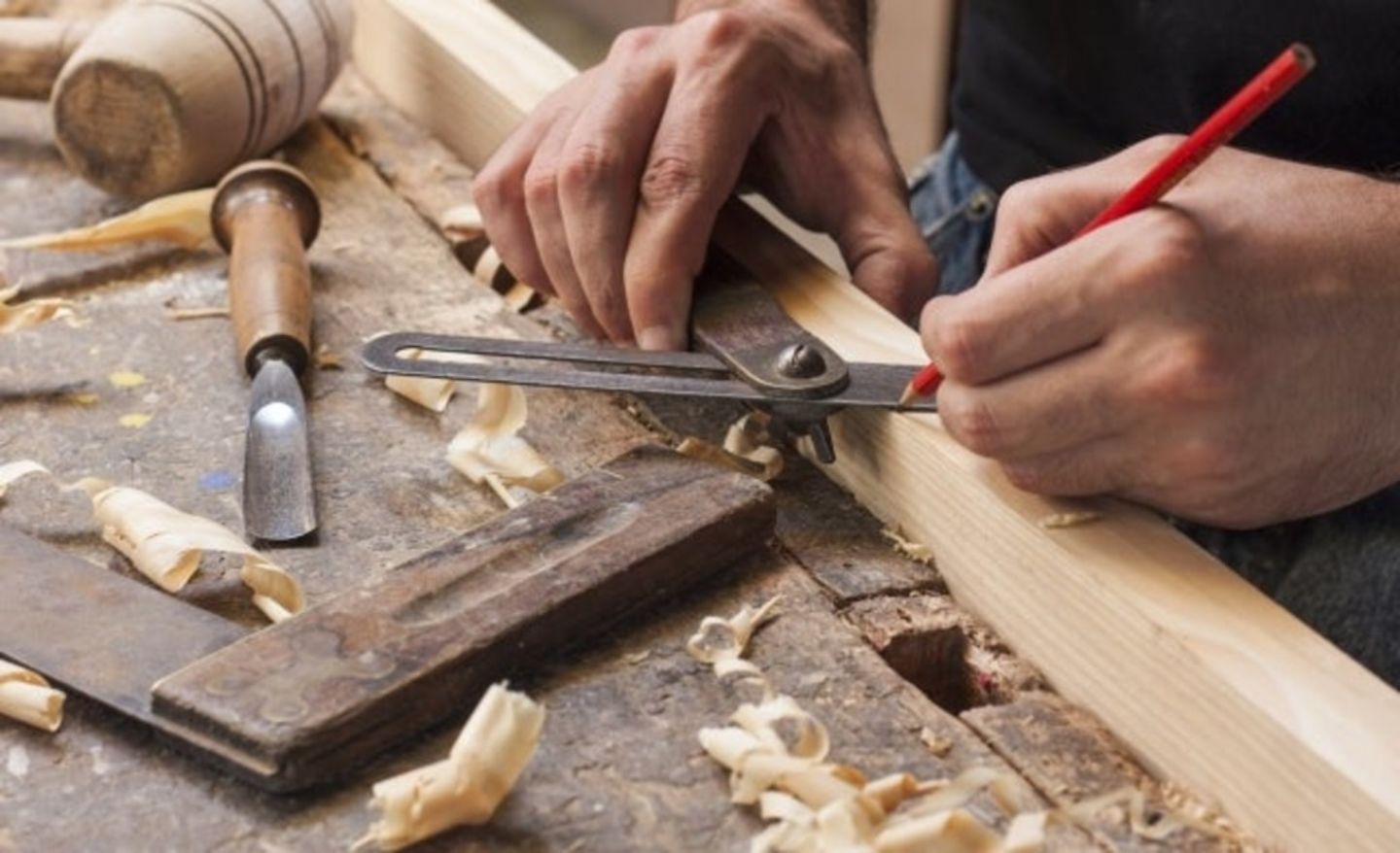 HiDubai-business-taher-carpentry-home-hardware-fittings-al-fahidi-al-souq-al-kabeer-dubai