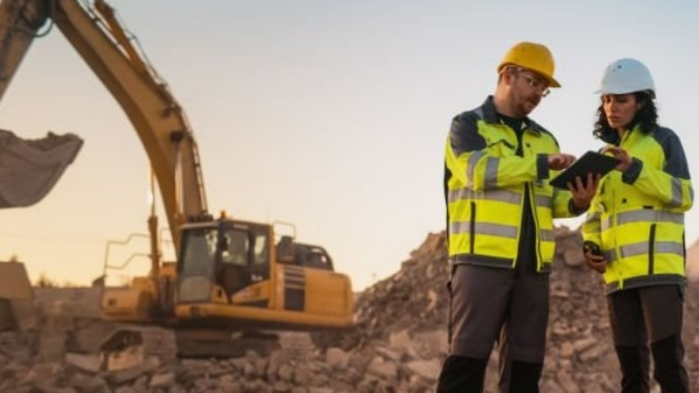 HiDubai-business-worley-parsons-engineering-construction-heavy-industries-engineers-surveyors-the-greens-al-thanyah-3-dubai