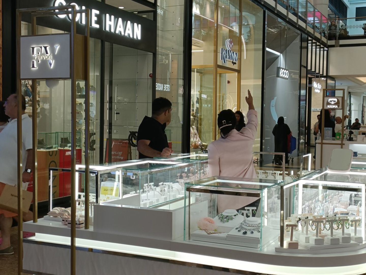 HiDubai-business-fervori-heuer-shopping-jewellery-precious-stones-al-barsha-1-dubai