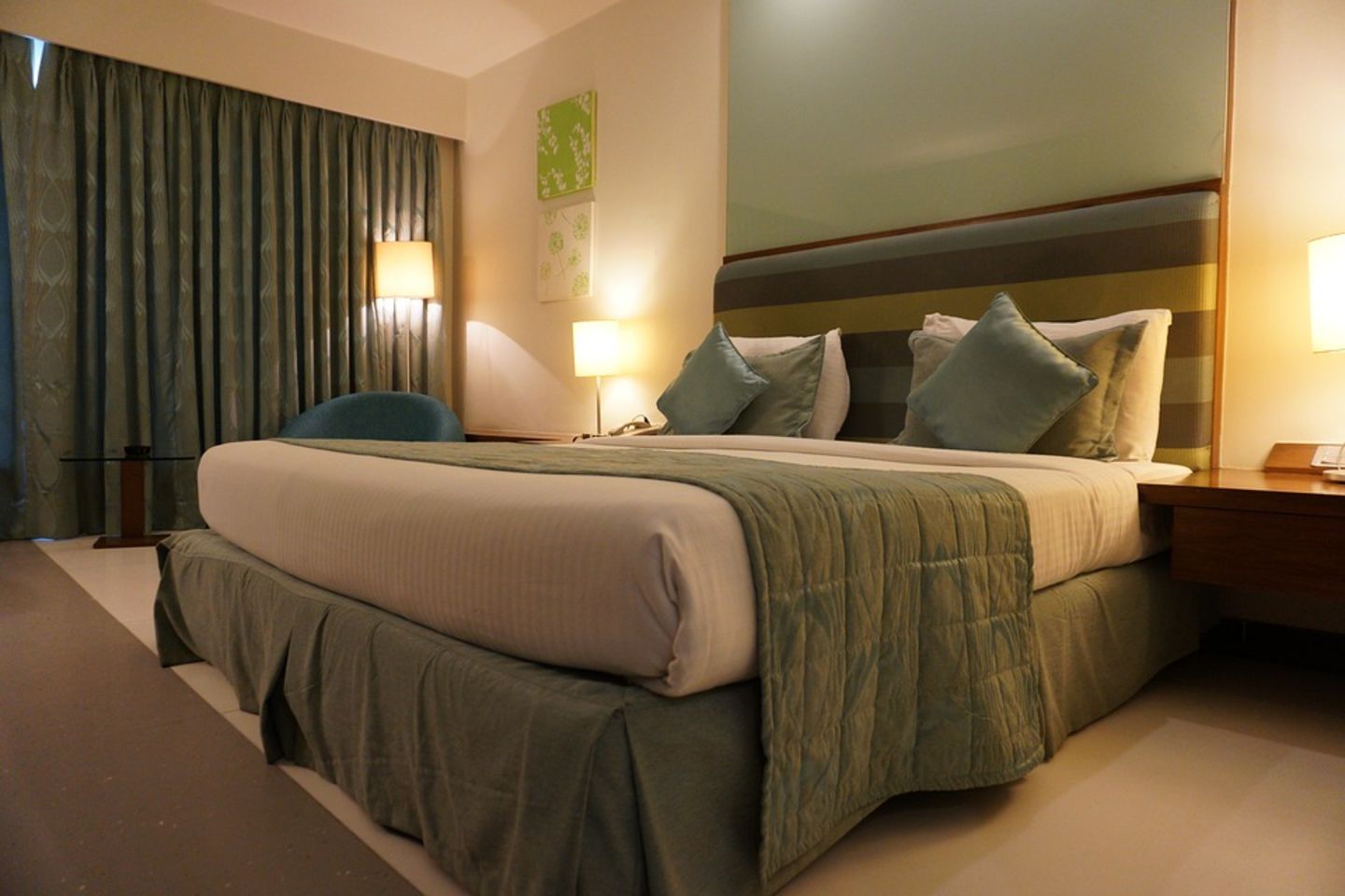 HiDubai-business-privilee-dmcc-hotels-tourism-travel-ticketing-agencies-jumeirah-lake-towers-al-thanyah-5-dubai