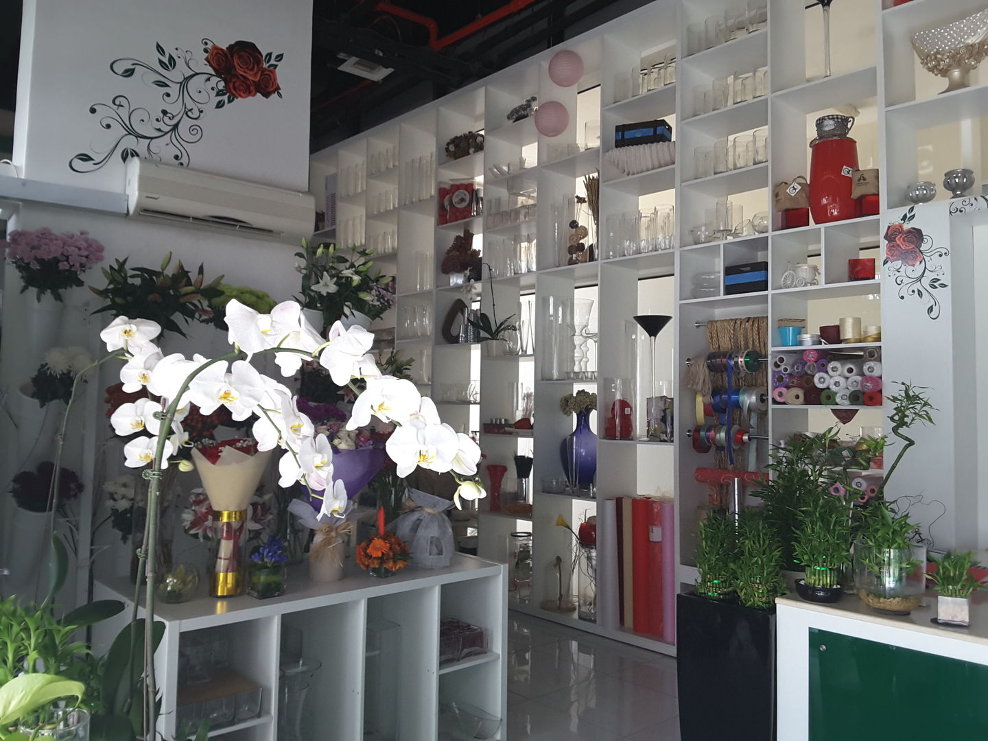 Rich Rose Flowers Trading(Plants & Gardening Stores) in Business Bay