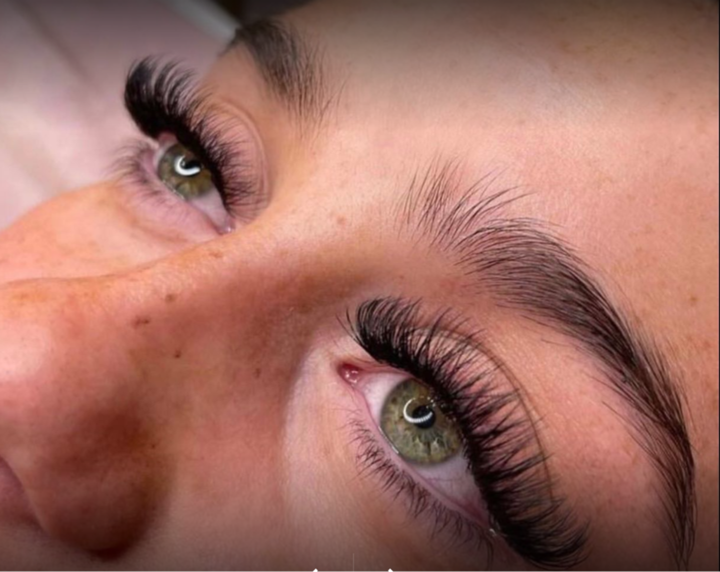 HiDubai-business-fati-ladies-salon-beauty-wellness-health-beauty-salons-business-bay-dubai