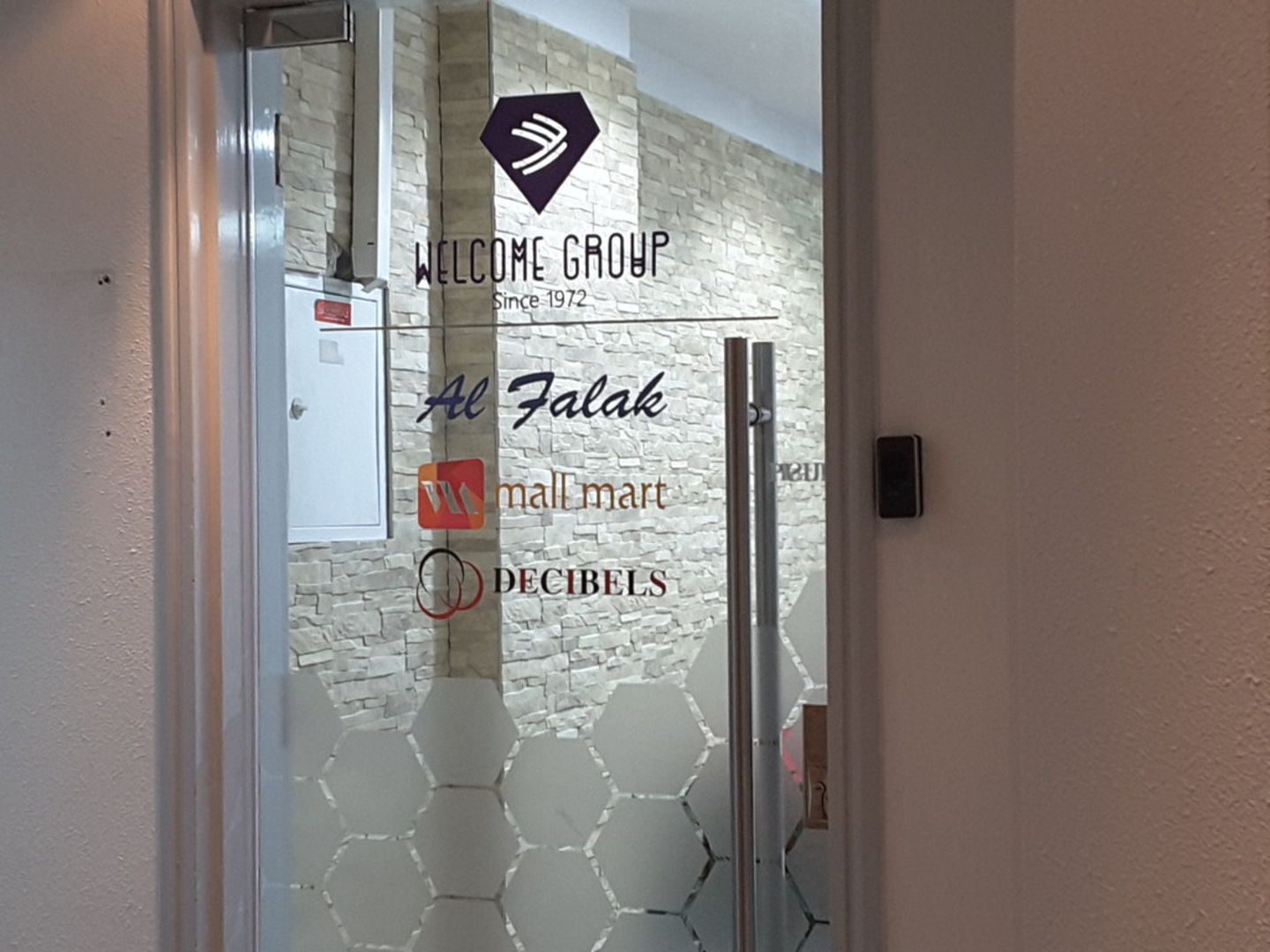 HiDubai-business-mall-mart-b2b-services-distributors-wholesalers-hor-al-anz-east-dubai