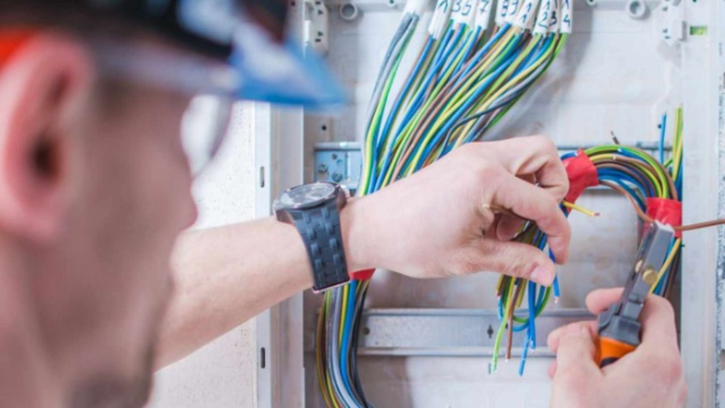 HiDubai-business-muj-technical-services-home-handyman-maintenance-services-al-quoz-3-dubai