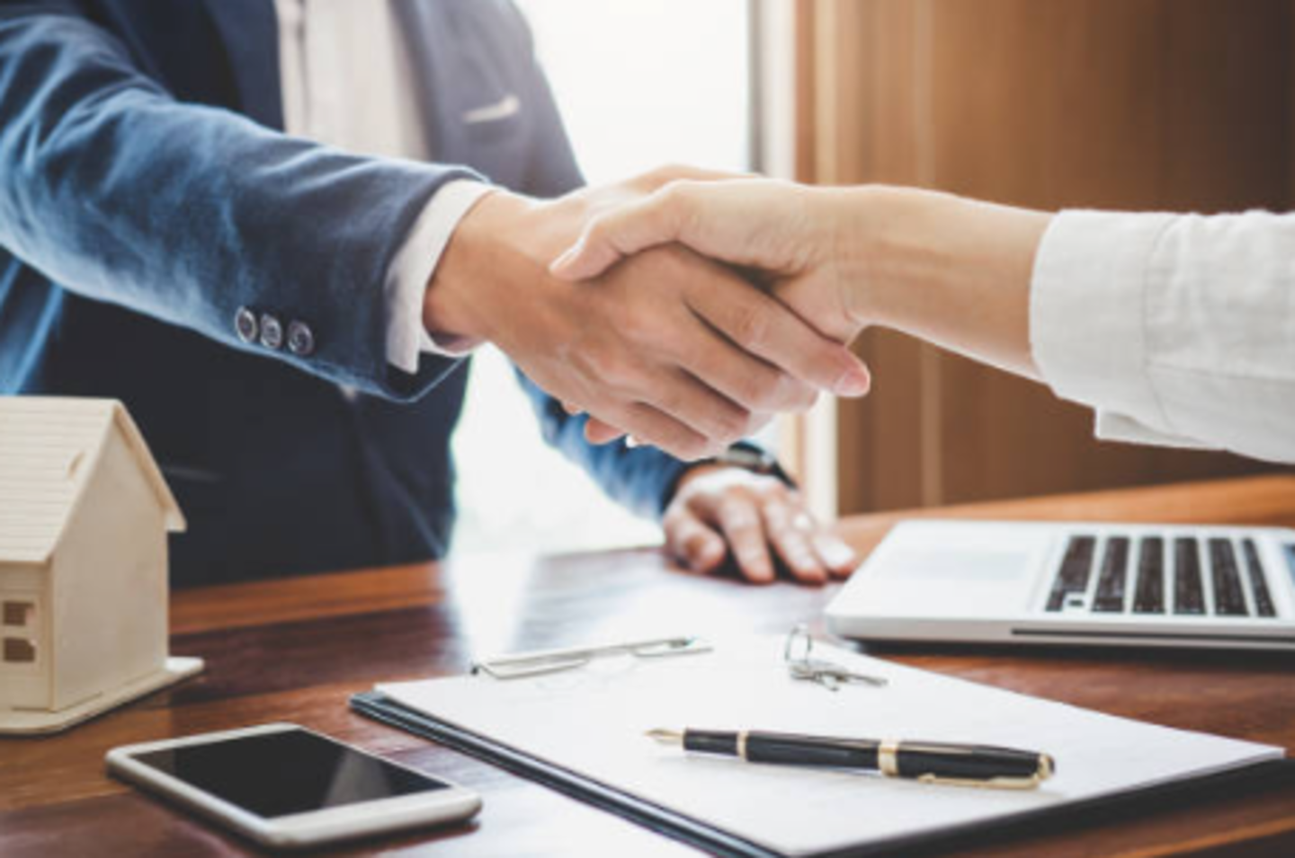 HiDubai-business-yield-financing-broker-b2b-services-financial-consultants-business-bay-dubai