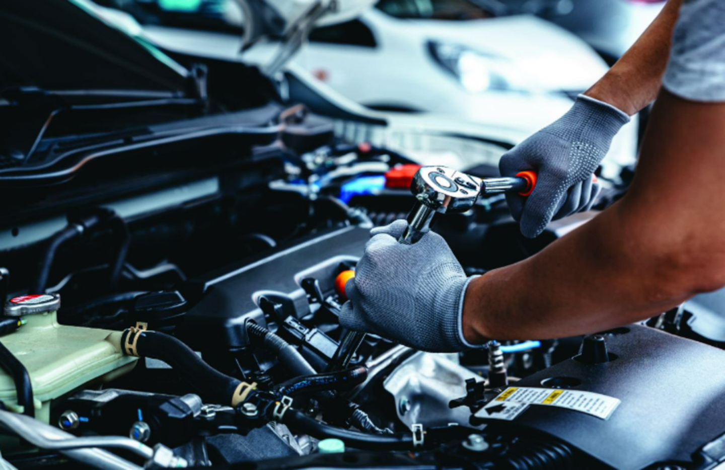 HiDubai-business-bright-spark-auto-repairing-l-l-c-transport-vehicle-services-car-assistance-repair-jebel-ali-industrial-1-dubai