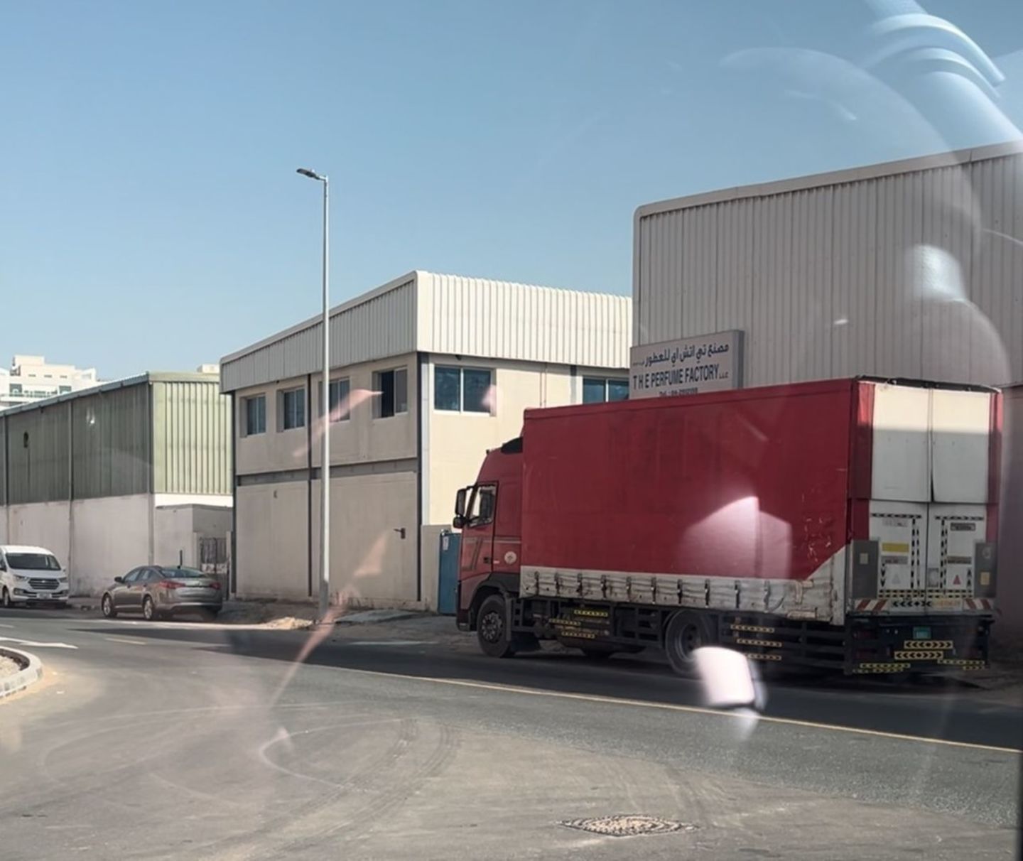 HiDubai-business-the-perfume-factory-beauty-wellness-health-beauty-cosmetics-products-manufacturers-al-qusais-industrial-5-dubai