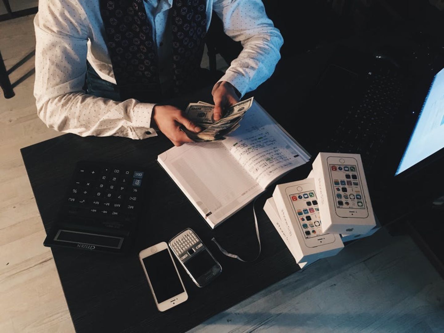 HiDubai-business-fsk-interactive-group-b2b-services-human-resource-management-jumeirah-lake-towers-al-thanyah-5-dubai-2