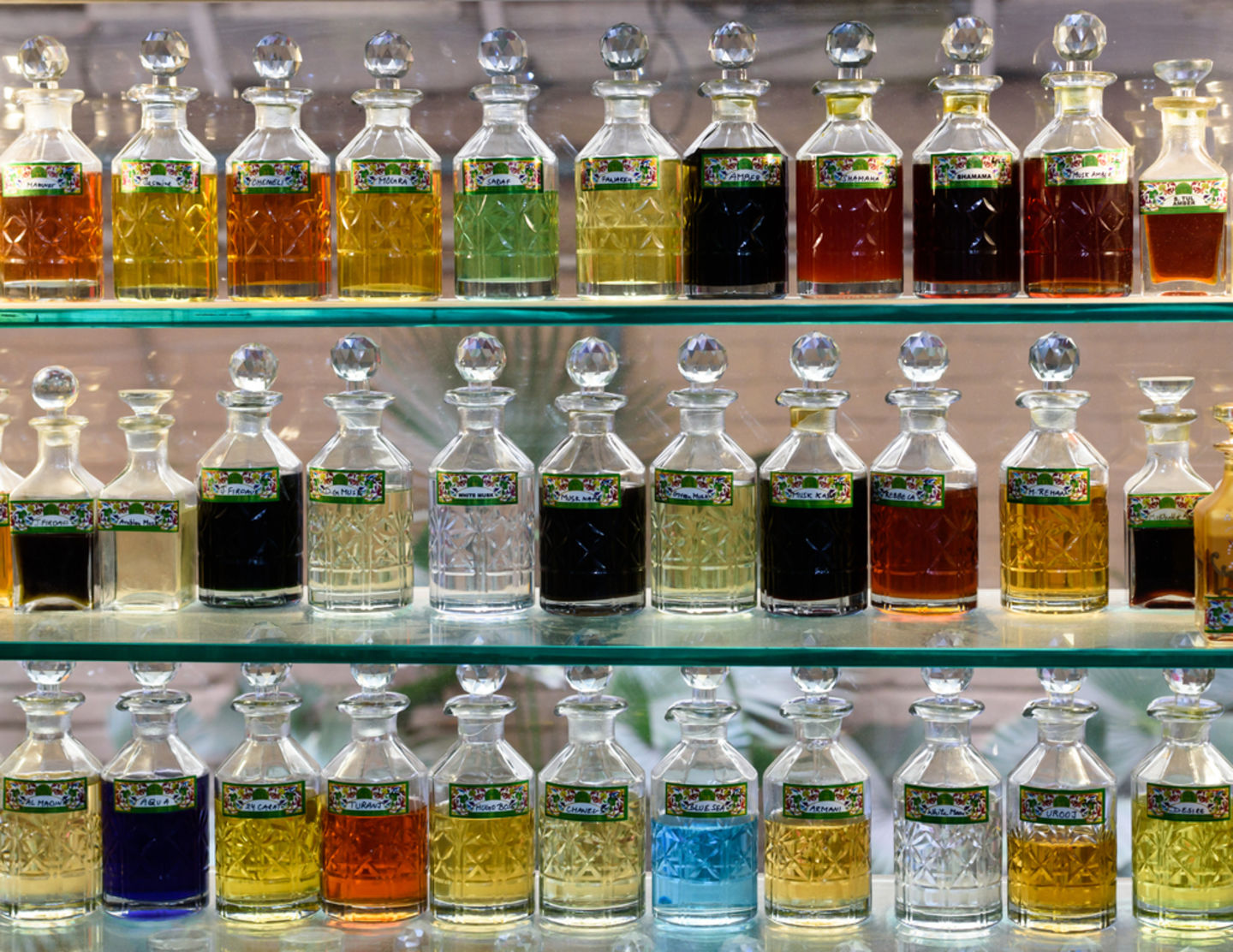 HiDubai-business-fragrance-designs-construction-heavy-industries-chemical-metal-companies-al-garhoud-dubai-2