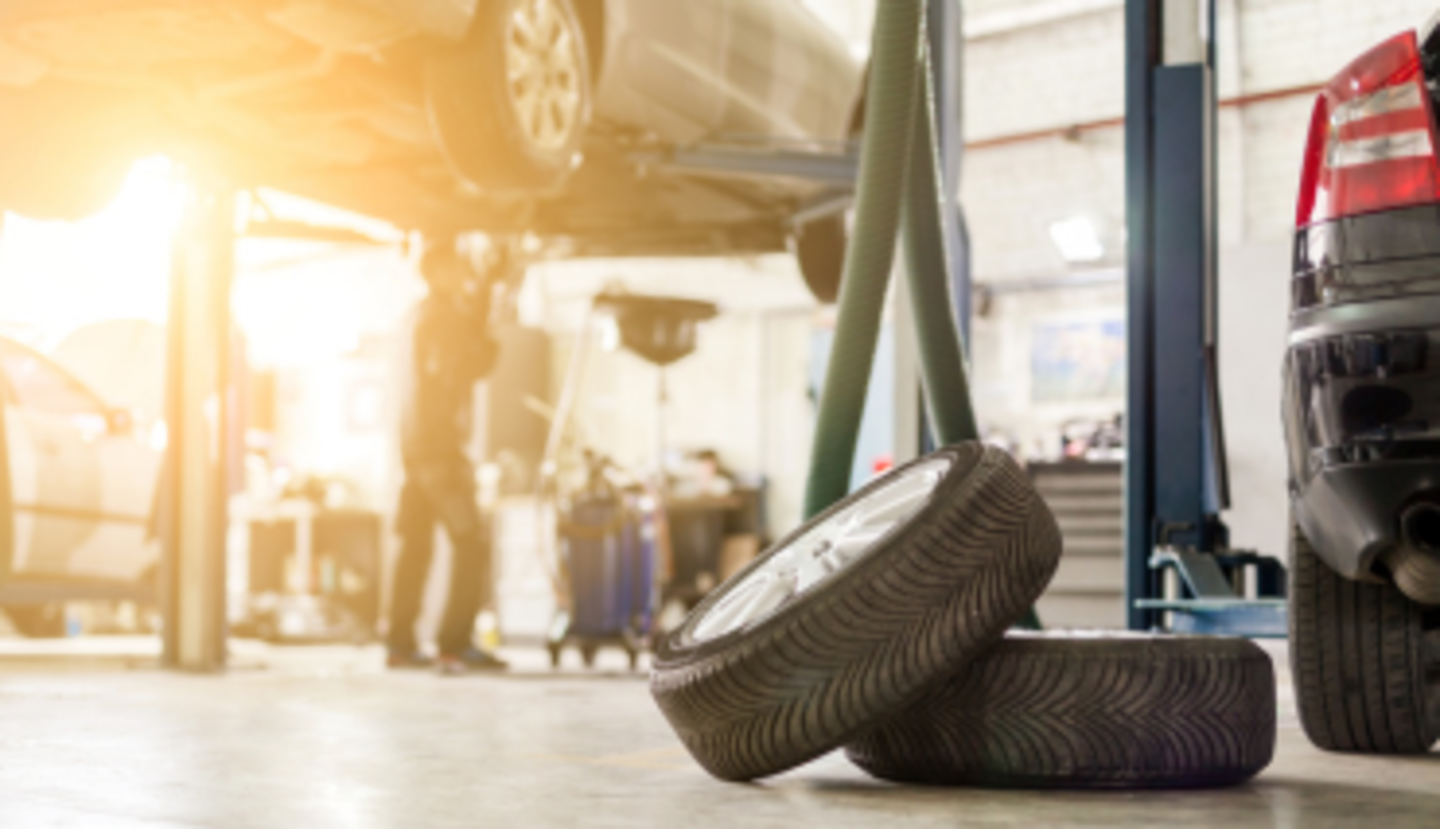 HiDubai-business-general-motors-middle-east-transport-vehicle-services-car-showrooms-service-centres-trade-centre-2-dubai