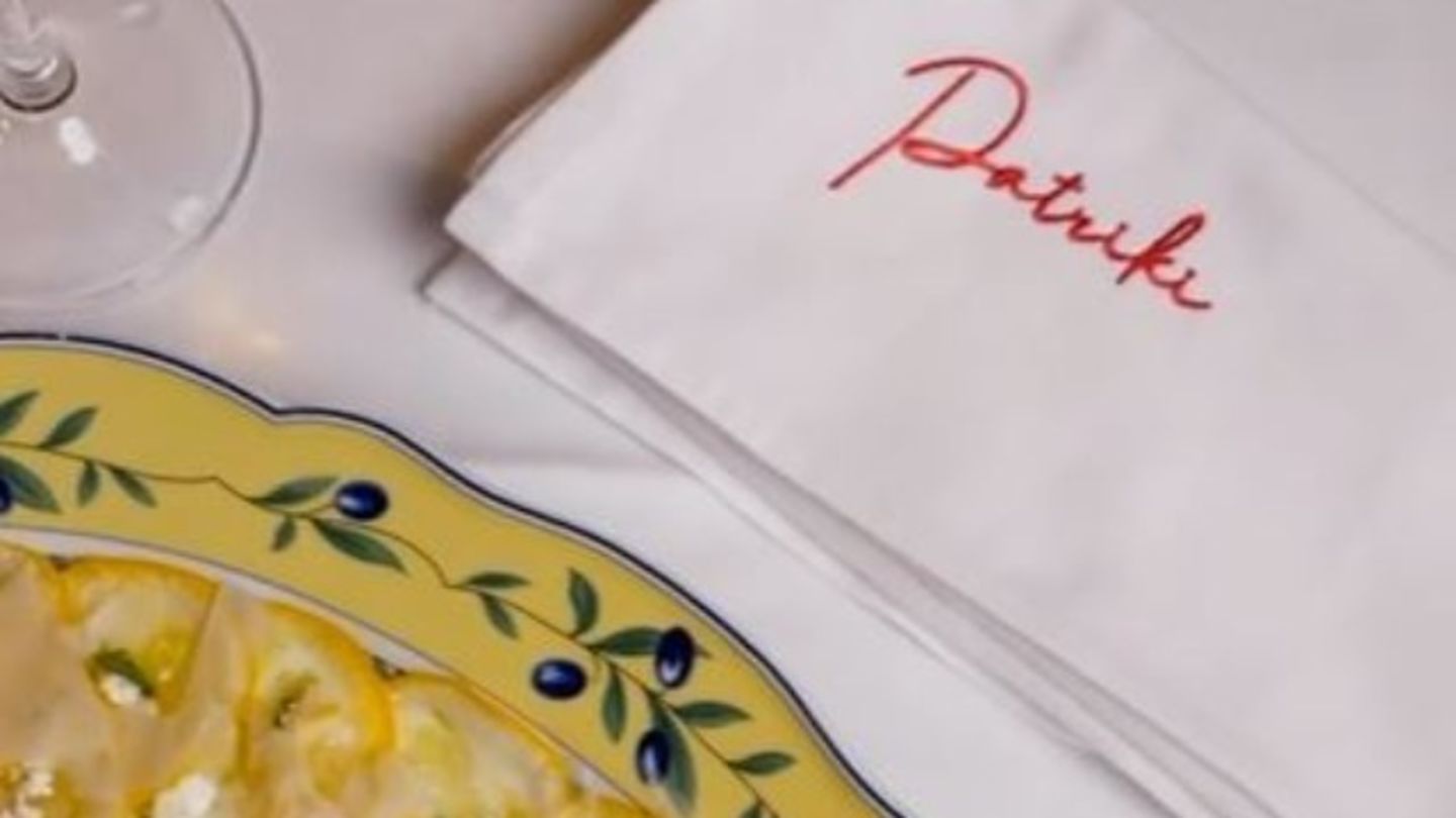 HiDubai-business-patriki-restaurant-food-beverage-restaurants-bars-the-palm-jumeirah-nakhlat-jumeirah-dubai