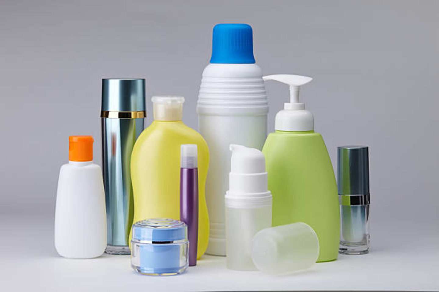 HiDubai-business-vogue-international-b2b-services-distributors-wholesalers-jebel-ali-free-zone-mena-jebel-ali-dubai