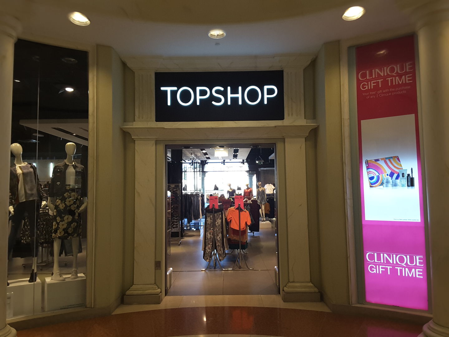 HiDubai-business-top-shop-shopping-apparel-jumeirah-1-dubai-2