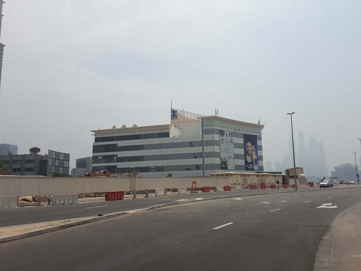 HiDubai-business-zee-tower-property-management-media-marketing-it-media-publishing-dubai-internet-city-al-sufouh-2-dubai-2