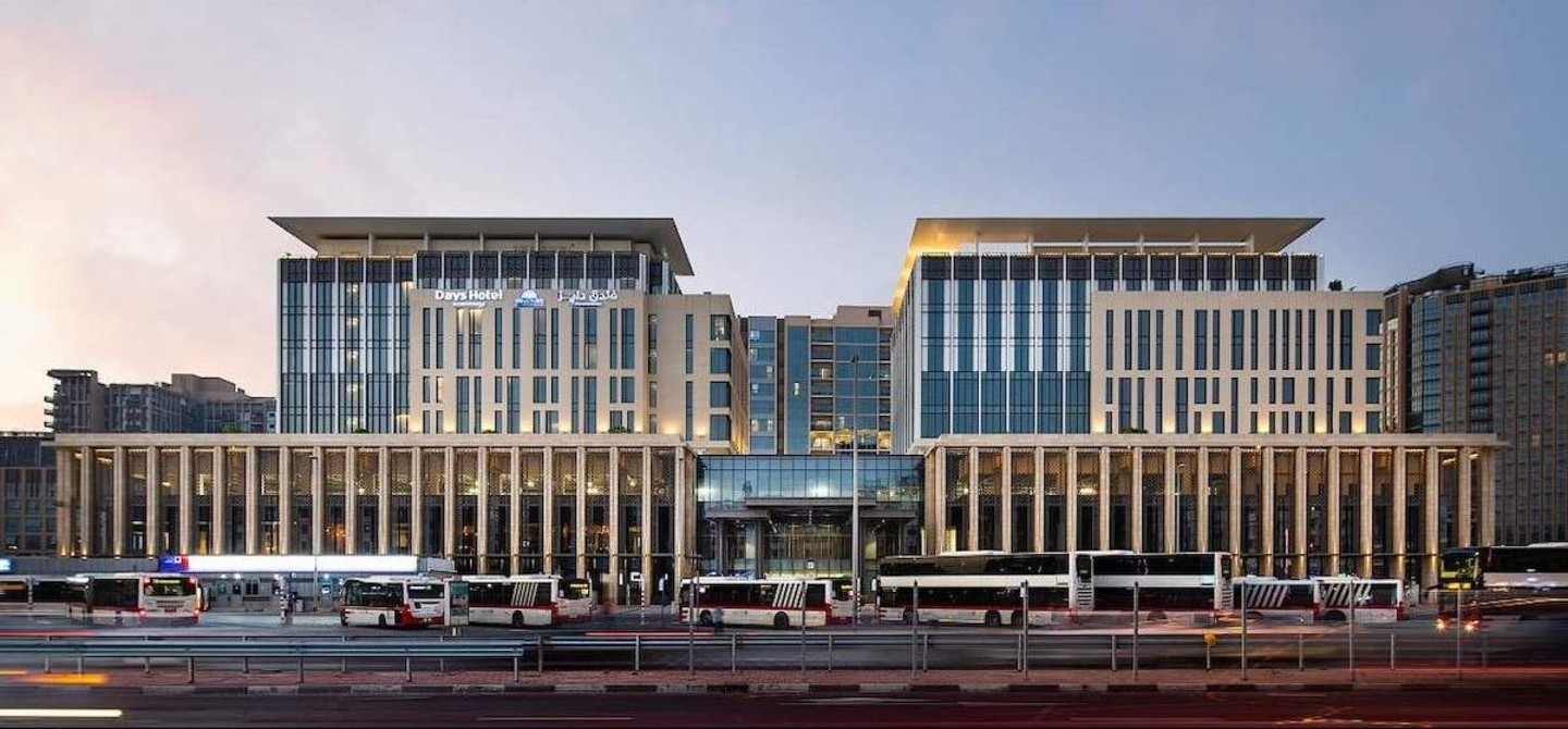 HiDubai-business-one-deira-mall-shopping-shopping-centres-malls-corniche-deira-dubai