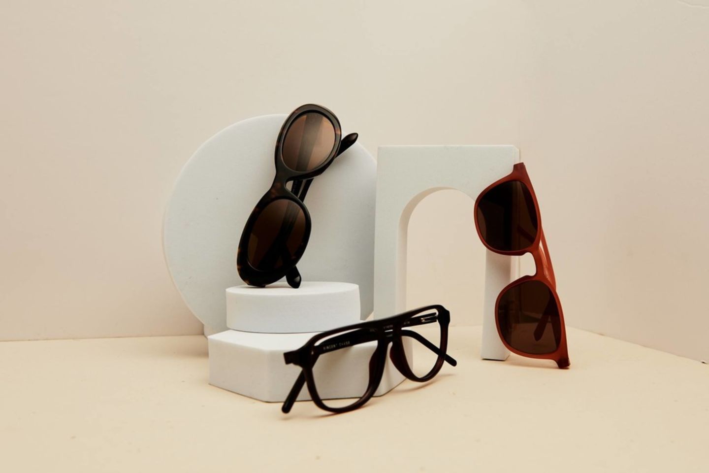 HiDubai-business-lenskart-shopping-watches-eyewear-al-muraqqabat-dubai