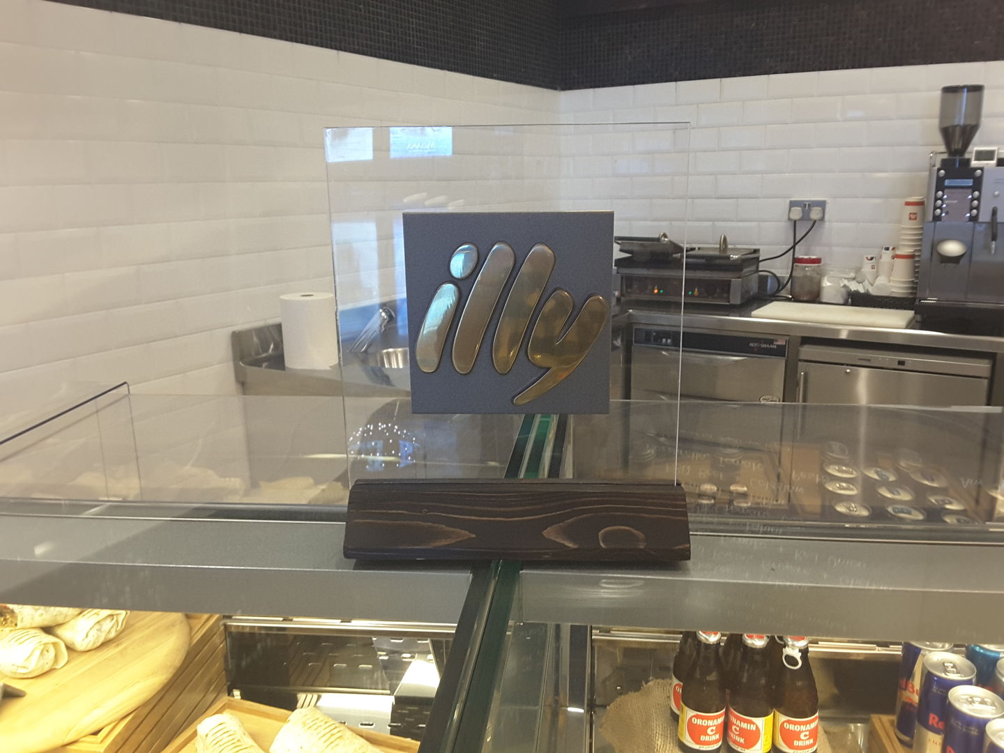 Illy, (Coffee Shops) in Al Barsha 1, Dubai HiDubai