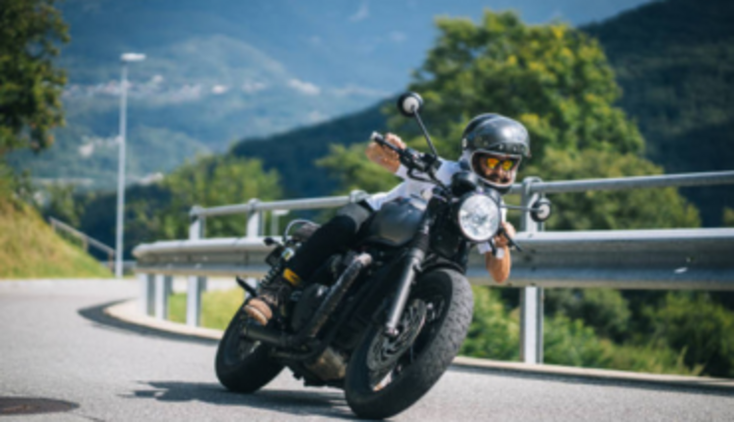 HiDubai-business-motomania-motorcycles-trading-transport-vehicle-services-motorcycle-dealers-ras-al-khor-industrial-3-dubai