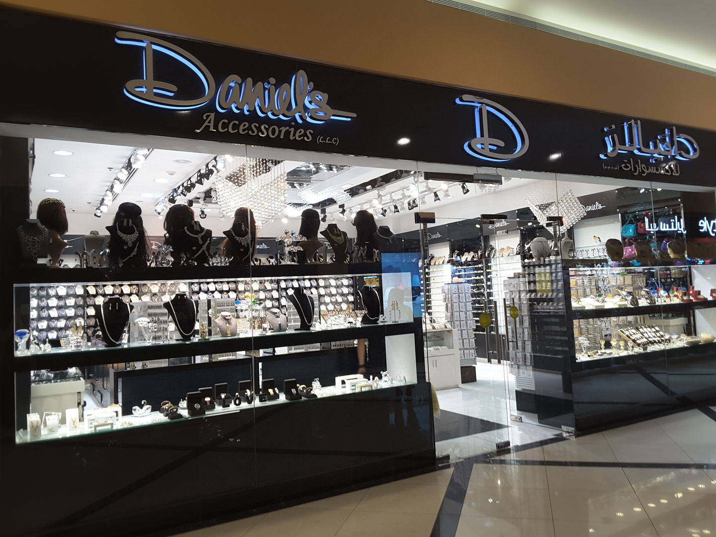 HiDubai-business-daniels-accessories-shopping-fashion-accessories-al-mizhar-1-dubai-6