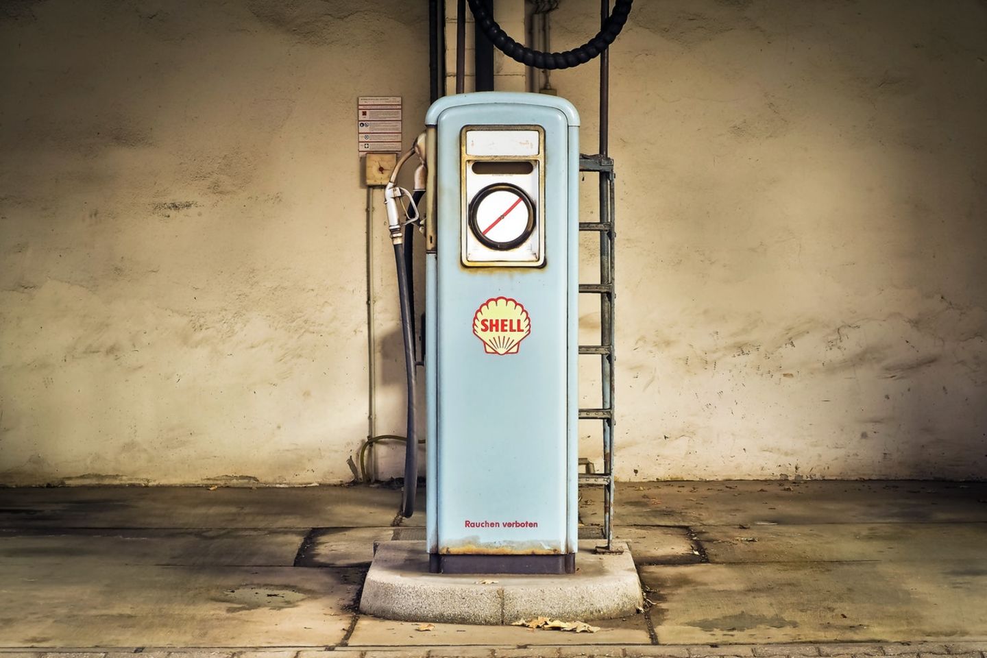 HiDubai-business-gulf-diesel-b2b-services-distributors-wholesalers-dubai-maritime-city-dubai-1