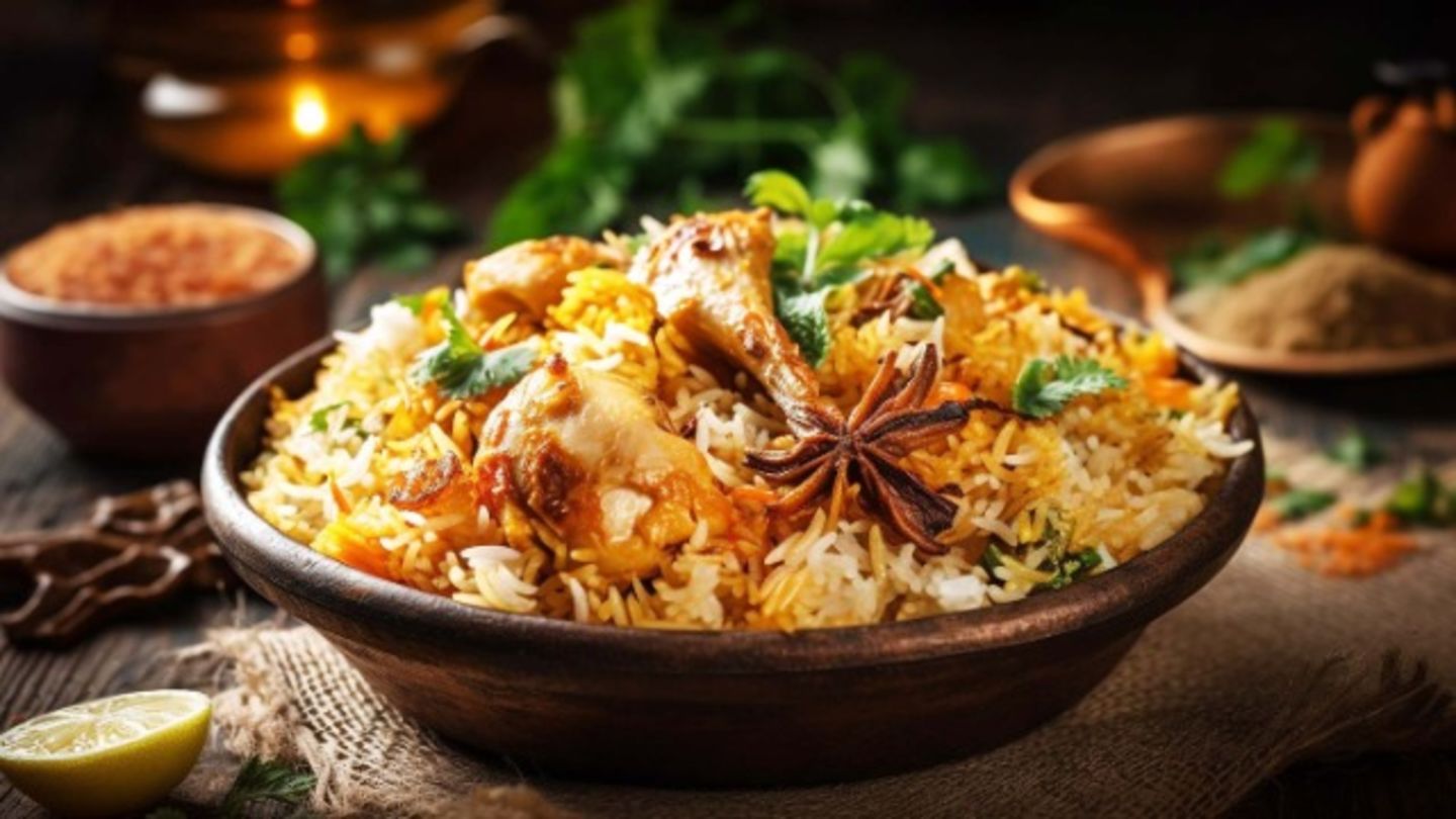 HiDubai-business-evara-restaurant-food-beverage-restaurants-bars-business-bay-dubai