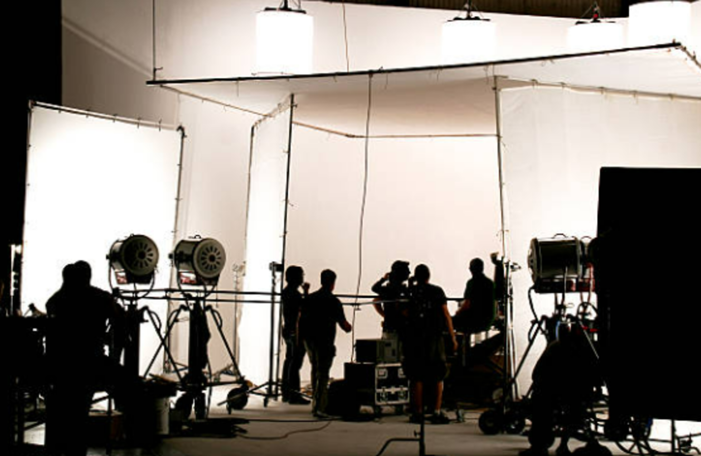 HiDubai-business-drishyam-films-international-motion-picture-production-vocational-services-audio-video-production-business-bay-dubai