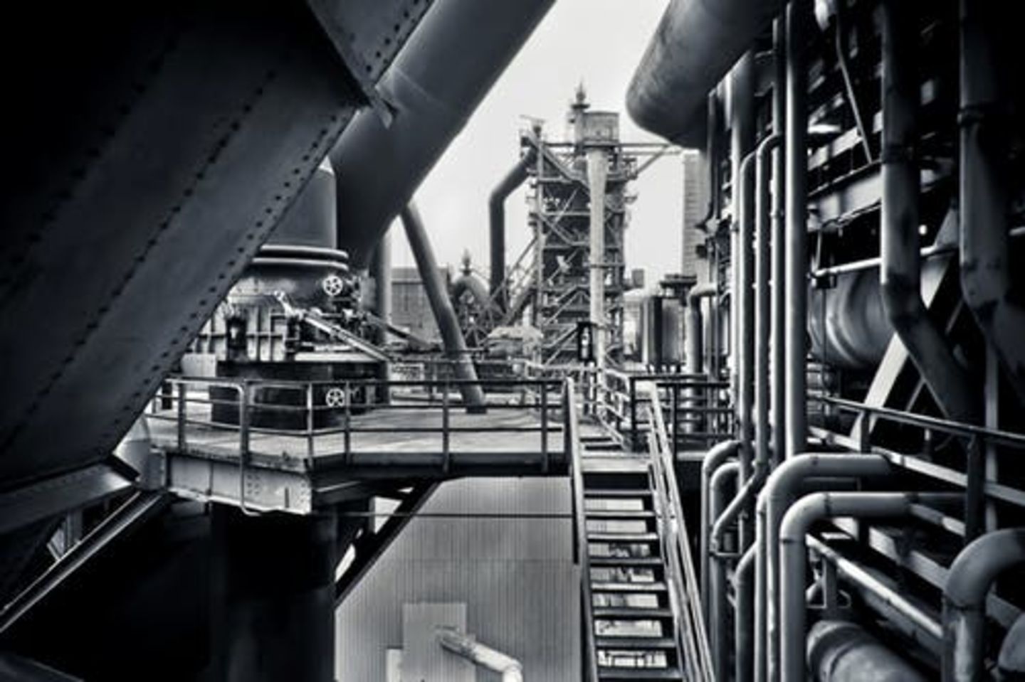 HiDubai-business-al-shafar-national-metal-works-construction-heavy-industries-chemical-metal-companies-oud-metha-dubai