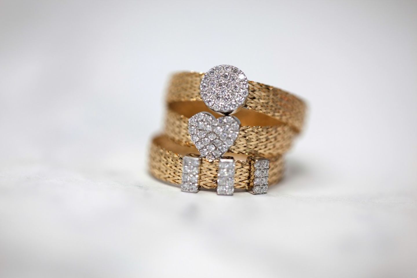 HiDubai-business-shine-jewellery-shopping-jewellery-precious-stones-dubai-silicon-oasis-nadd-hessa-dubai