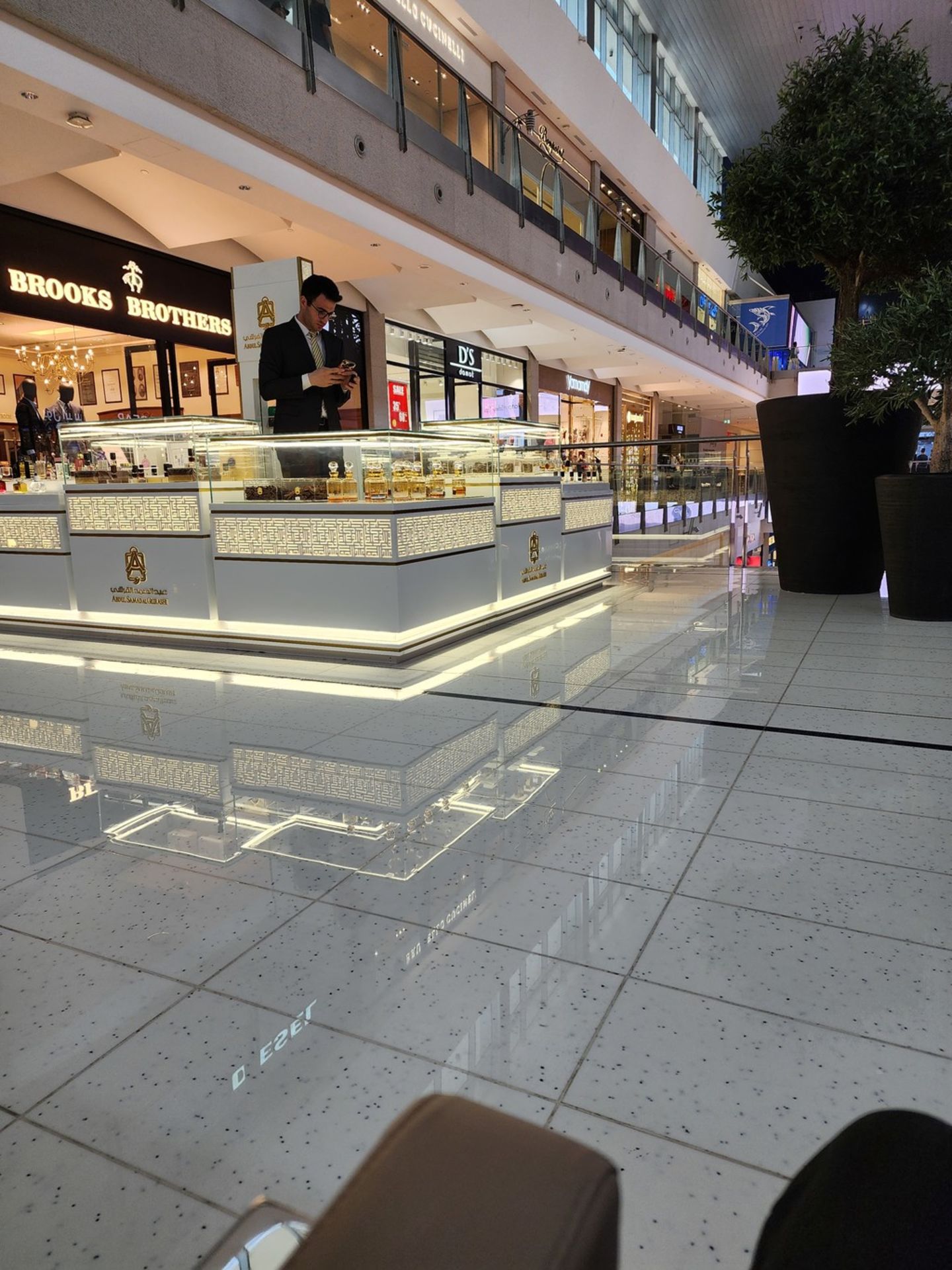 Samad Store Abdul Samad Al Qurashi(Beauty & Cosmetics Stores) in Burj Khalifa ...