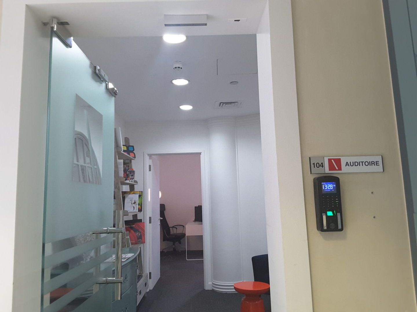 HiDubai-business-auditoire-b2b-services-event-management-dubai-media-city-al-sufouh-2-dubai-2